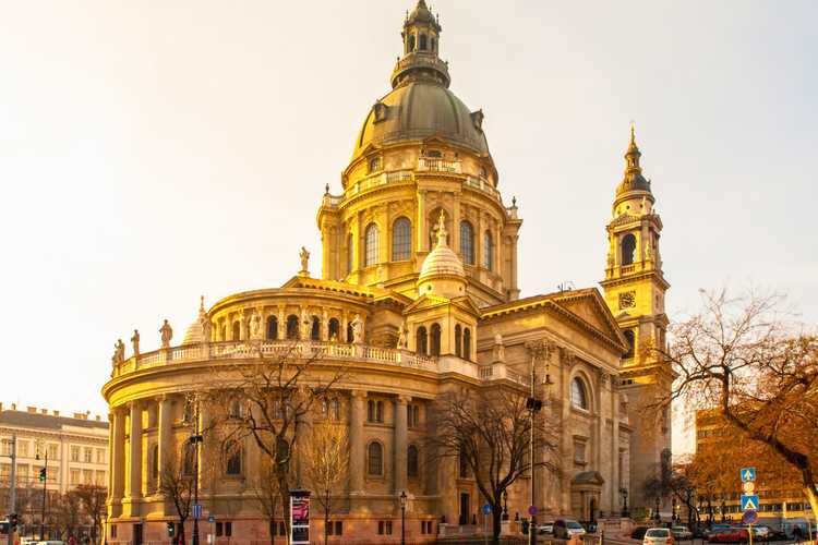Fedezze fel Budapest legnépszerűbb látnivalóit – Soron kívüli belépés, ikonikus látványosságok és a legjobb élmények 2026-ben